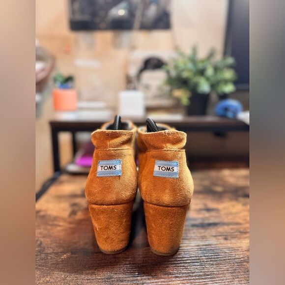 Toms Tan Wedge Booties Size 11 - Picture 10 of 11